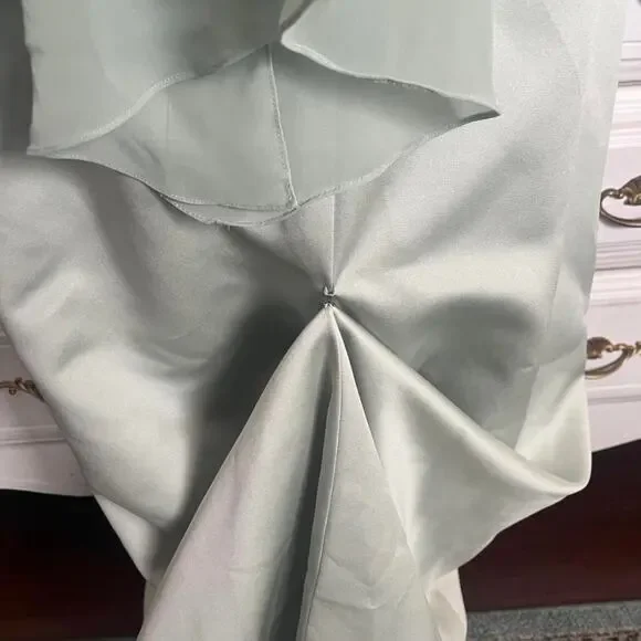 Green prom skirt - Picture 6 of 6